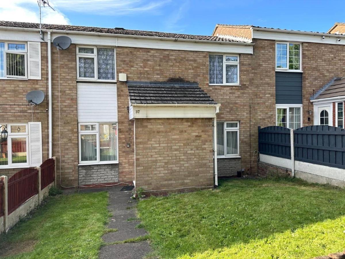 A Charming 3 Bed Home Next To Nec And Birmingham International Airport Marston Green Exterior photo